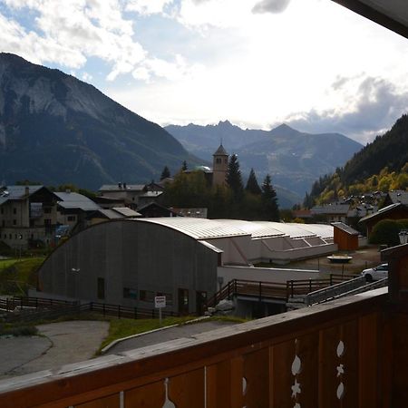 Joli Studio Expose Sud Avec Terrasse Apartamento La Plagne Exterior foto